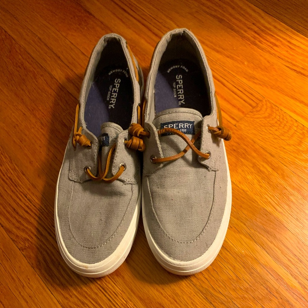 Women’s Sperry Topsiders